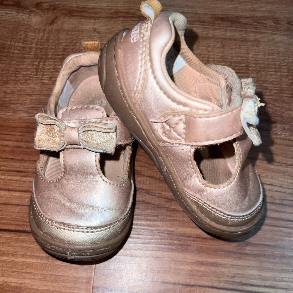 Stride Rite girls walkers